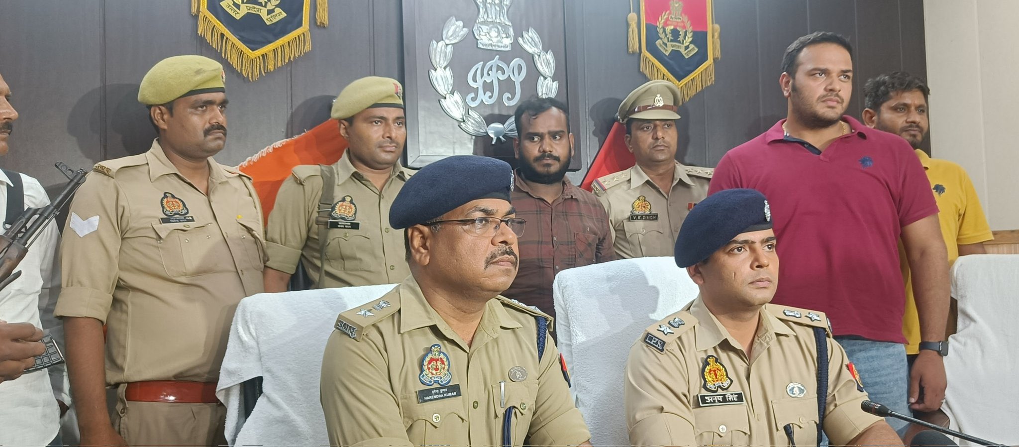 अमेठी में हत्याकांड के आरोपी चंदन वर्मा की पुलिस से मुठभेड़, दरोगा की पिस्टल छीनने की कर रहा था कोशिश